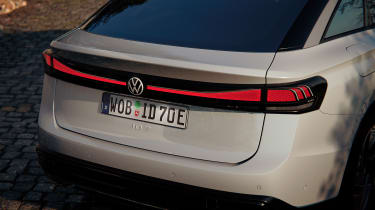 Volkswagen ID.7 official 19
