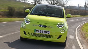 Fiat 500e front