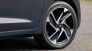 Hyundai i10 facelift wheels