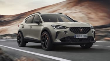 Cupra Formentor VZ5 driving