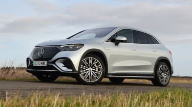 Mercedes EQE SUV front 3/4 static