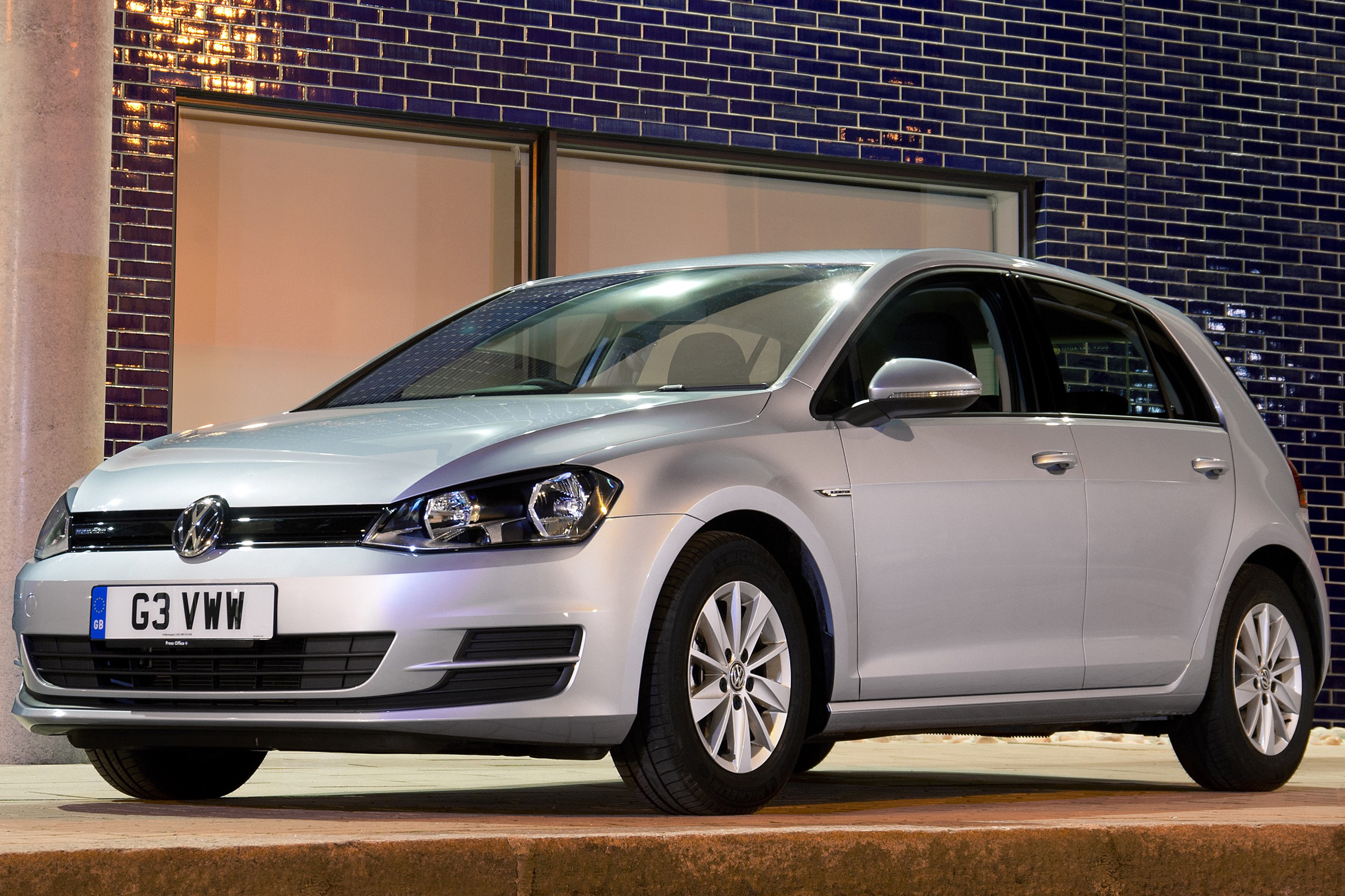 Volkswagen Golf review |
