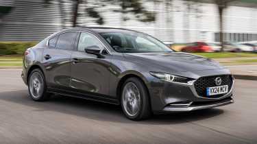 Mazda3 Saloon front quarter cornering