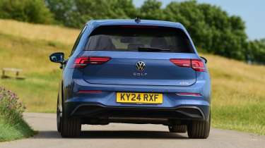 Volkswagen Golf facelift rear cornering