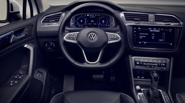 Volkswagen Tiguan plug-in hybrid interior