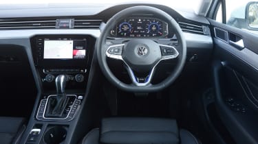 Volkswagen Passat GTE Estate interior