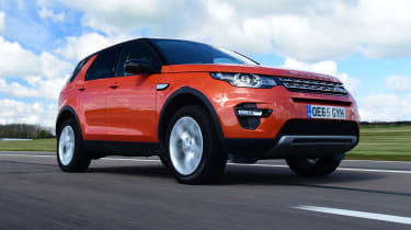 Land Rover Discovery Sport - front 3/4 driving 