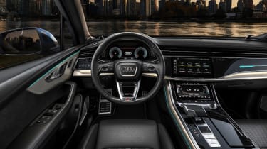 2024 Audi Q7 interior