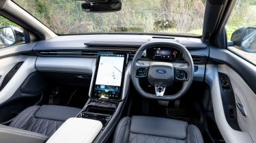 Ford Capri UK interior