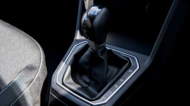 Dacia Jogger Hybrid gearlever