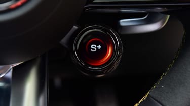 Mercedes-AMG A 45 S driving mode selector