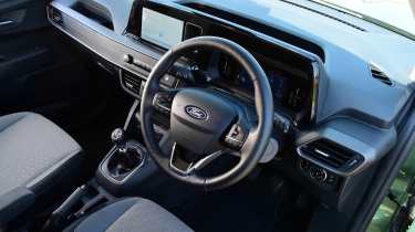 Ford Tourneo Courier steering wheel