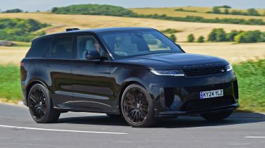 2024 Range Rover Sport SV front quarter panning