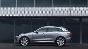 2020 Jaguar F-Pace - side on static view 