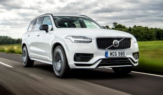 Volvo XC90 Recharge driving