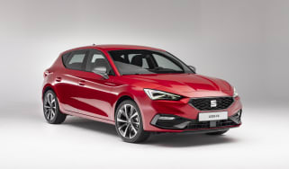 2020 SEAT Leon - front 3/4 view