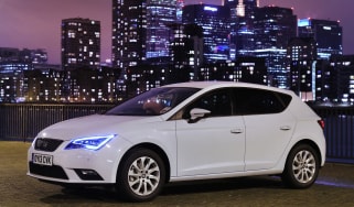 SEAT Leon 2013 front quarter static