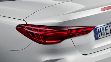 2024 BMW 4 Series convertible tail-light