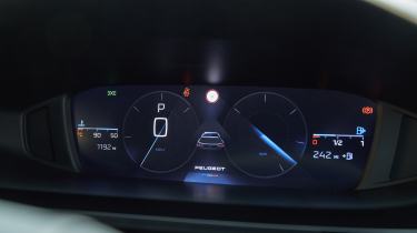 Peugeot 308 driver&#039;s display