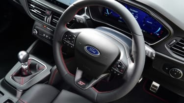 Ford Focus ST facelift driver&#039;s seat