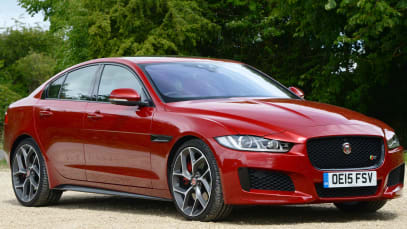 Jaguar xe 1