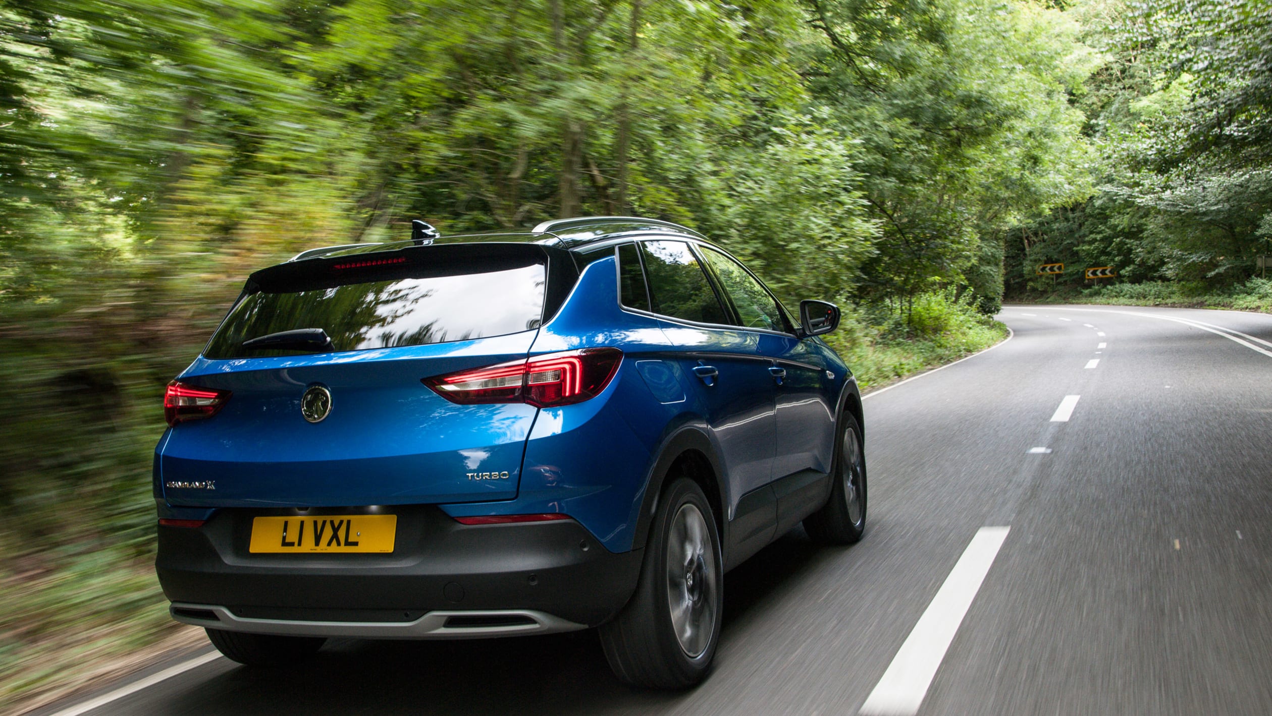 Vauxhall Grandland X review gallery Carbuyer
