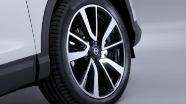 Nissan Qashqai 2014 alloy wheel