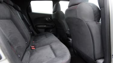Nissan Juke Nismo RS - rear seats