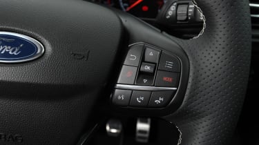 Ford Focus ST steering wheel buttons