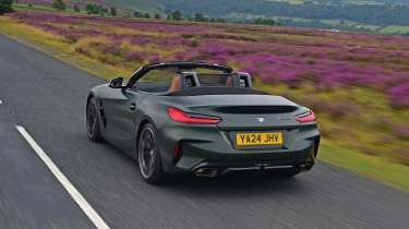 BMW Z4 UK rear tracking