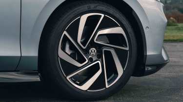 Volkswagen ID.7 Tourer estate wheel