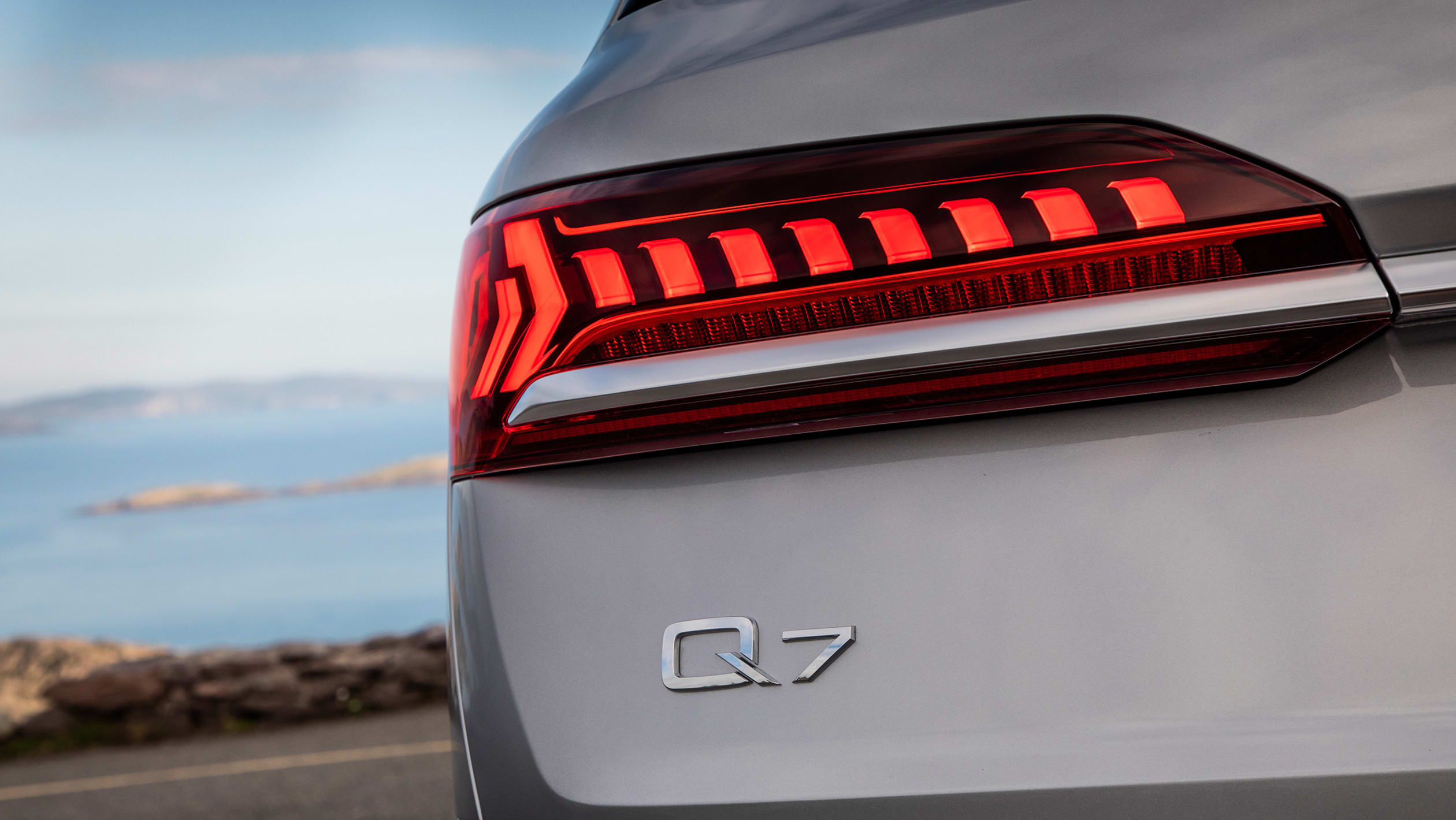 Audi Q7 SUV Reliability & safety 2020 review Carbuyer