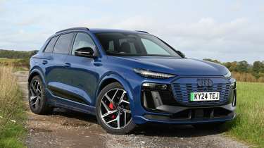 Audi Q6 e-tron front quarter static