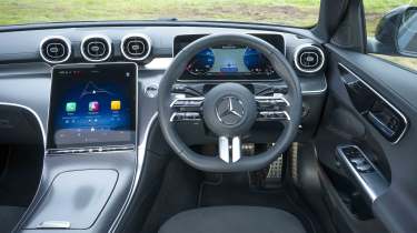 Mercedes C-Class Estate C 300 e interior