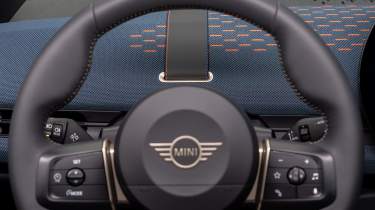 New MINI Aceman steering wheel