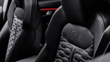 Audi RS Q8 front seats