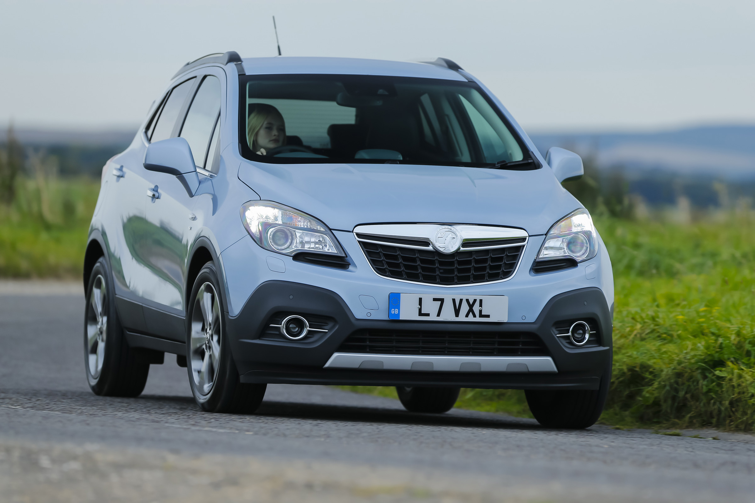 Vauxhall Mokka SUV pictures | Carbuyer