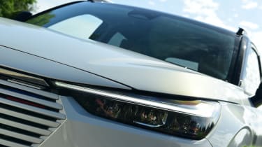 Honda HR-V headlight