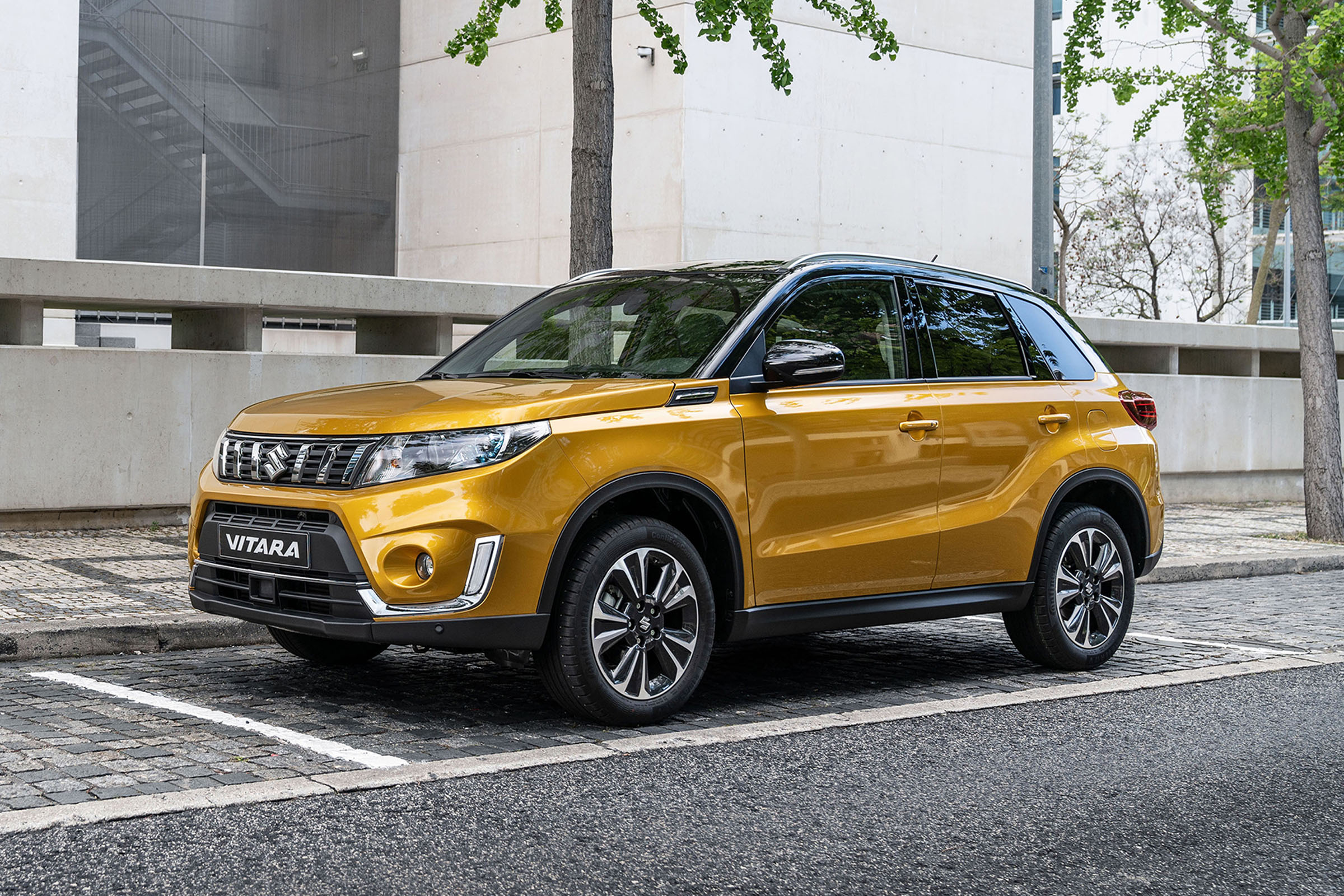 Suzuki vitara. Сузуки кроссовер. Suzuki кроссовер. Хендай Грета или Сузуки Витара что лучше отзывы.