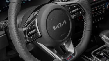 Kia XCeed hatchback steering wheel