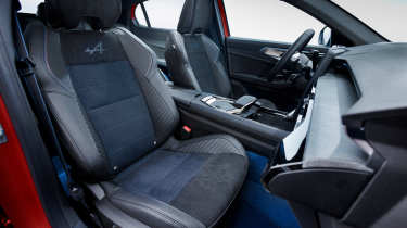 2024 Renault Rafale 300 front seats