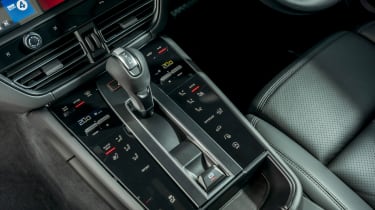 Porsche Macan interior detail