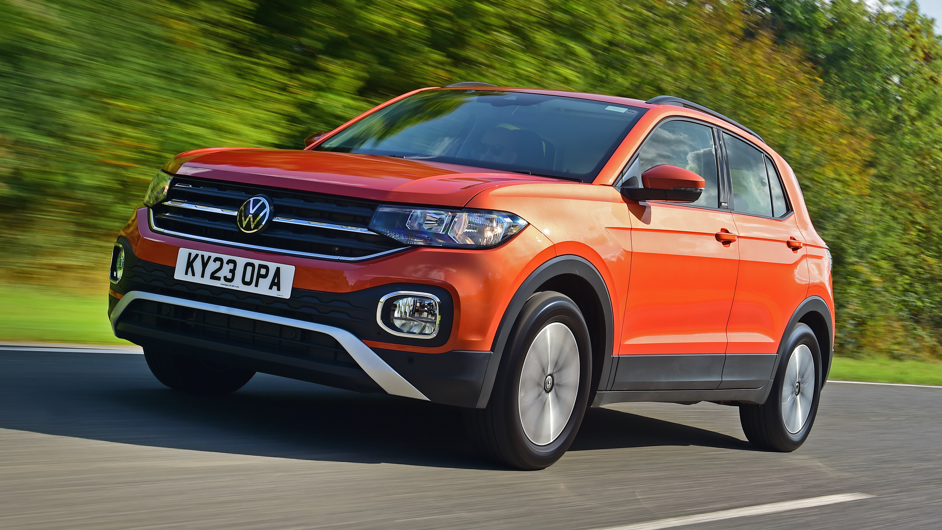 Volkswagen T-Cross SUV - Engines, drive & performance 2024