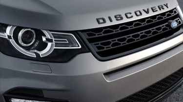 The front end owes its existence to the Range Rover Evoque and previews the next generation of Discovery