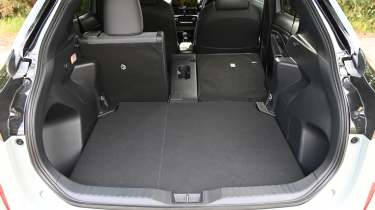 Toyota Yaris Cross boot