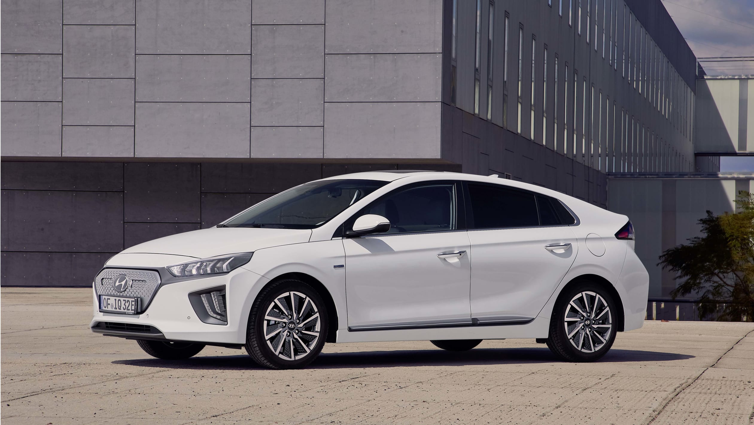 Facelifted Hyundai Ioniq On Sale Now Carbuyer facelifted-hyundai-ioniq-on-sale-now-carbuyer