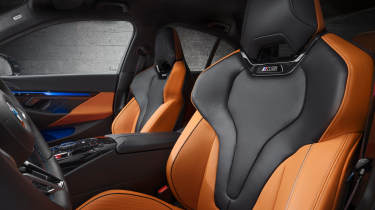 New BMW M5 seats