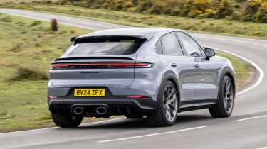 Porsche Cayenne Coupe Turbo E-Hybrid cornering