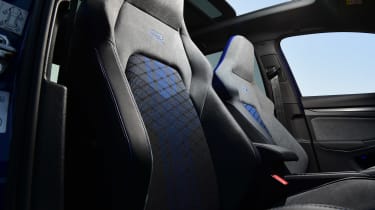 2022 Volkswagen Golf R estate seats