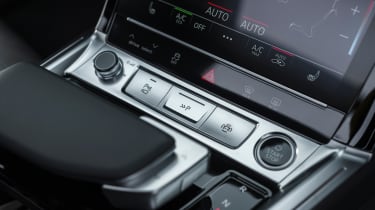 Audi Q8 e-tron dash buttons